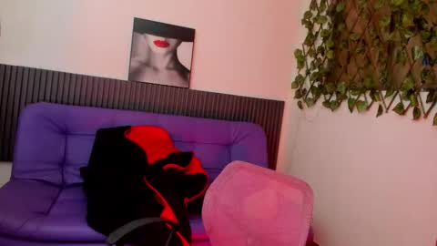 Carole ks online show from September 17, 2025, 3:30 am