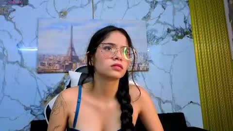 Snapshot of carolina11_pm chatting on June 29, 2026, 11:38 pm CAROLINA online show from June 29, 2026, 11:38 pm