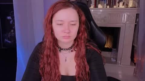 Snapshot of carolina_winter chatting on October 17, 2025, 12:08 pm Mira online show from October 17, 2025, 12:08 pm