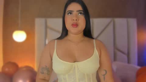 carolinaa_suarez online show from October 9, 2025, 11:19 am