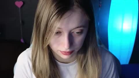 Carolina online show from February 19, 2025, 1:29 am