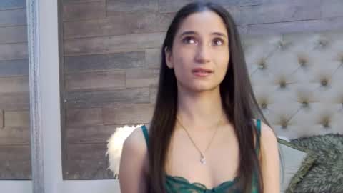 carolinahart online show from October 26, 2025, 5:46 am