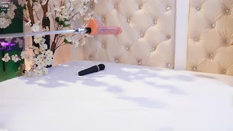 Snapshot of caroline_adams_ chatting on March 14, 2026, 10:04 pm GMT-5 1600-2230 online show from March 14, 2026, 10:04 pm