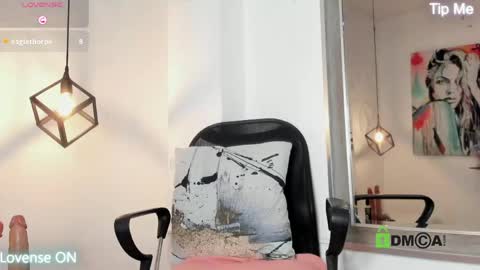 Snapshot of caroline_daring chatting on April 25, 2026, 1:41 pm caroline daring online show from April 25, 2026, 1:41 pm