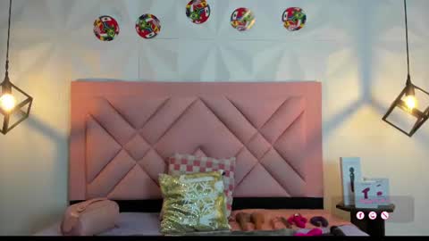 caroline daring online show from June 15, 2026, 12:07 pm