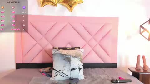 caroline daring online show from July 15, 2026, 12:21 pm