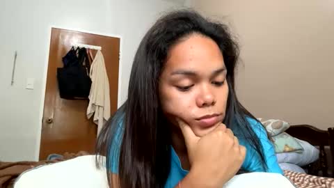 caroline_east online show from February 20, 2026, 6:48 am