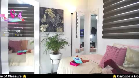 Snapshot of caroline_jackson_ chatting on October 27, 2025, 12:42 pm C A R O L I N E online show from October 27, 2025, 12:42 pm