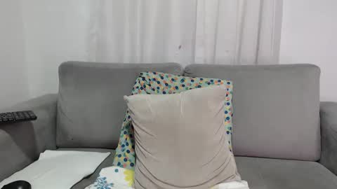 Snapshot of carolinefantasy_ chatting on February 12, 2026, 3:18 pm Caroline online show from February 12, 2026, 3:18 pm