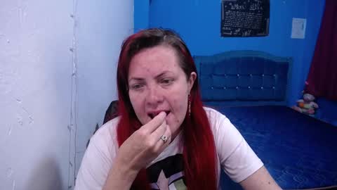 Carolinhe  online show from February 28, 2026, 9:54 am