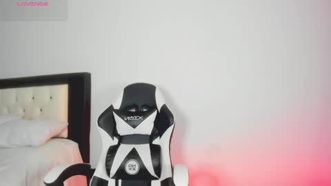 CarolinneFiotti online show from January 13, 2026, 12:10 pm