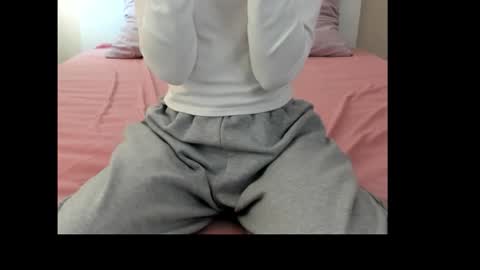 carolulu online show from February 18, 2026, 9:05 am