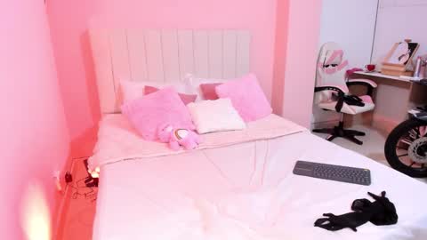 Snapshot of caroo_gomeez chatting on February 20, 2026, 6:59 am Caro Gmez online show from February 20, 2026, 6:59 am