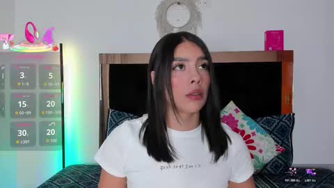 Caro  online show from November 13, 2025, 7:13 pm