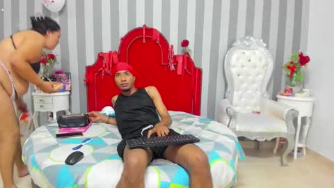 Snapshot of caroyandy chatting on February 25, 2026, 12:59 pm caroyandy online show from February 25, 2026, 12:59 pm