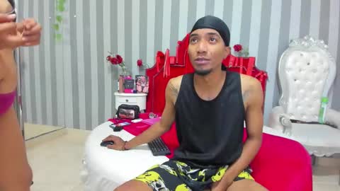 Snapshot of caroyandy chatting on March 12, 2026, 12:44 pm caroyandy online show from March 12, 2026, 12:44 pm