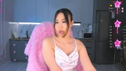 Yummi online show from February 12, 2025, 9:22 pm