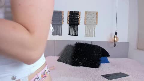 Carrie online show from September 23, 2025, 12:30 pm