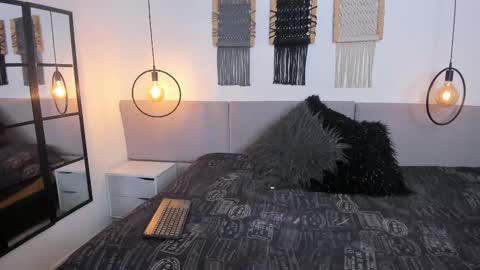 Carrie online show from October 6, 2025, 3:15 am