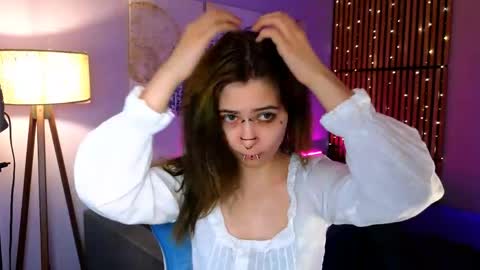 carter_flower online show from April 22, 2026, 8:28 am