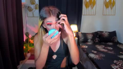 casandrawilson online show from October 19, 2025, 3:45 pm