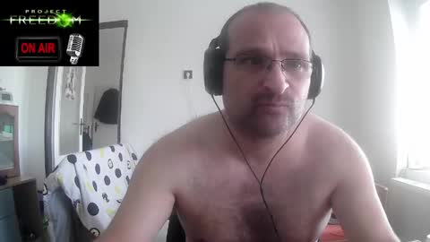 CASCADACEK online show from April 24, 2026, 12:18 pm
