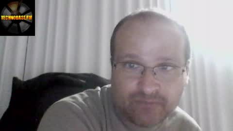 CASCADACEK online show from May 5, 2026, 7:55 pm