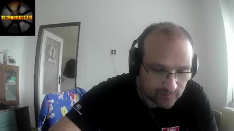 CASCADACEK online show from May 7, 2026, 7:58 am