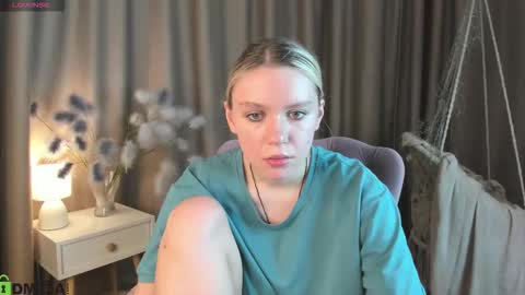 Snapshot of casey__miller chatting on October 24, 2025, 5:31 pm casey__miller online show from October 24, 2025, 5:31 pm