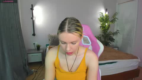 Snapshot of casey__miller chatting on October 30, 2025, 1:51 am casey__miller online show from October 30, 2025, 1:51 am