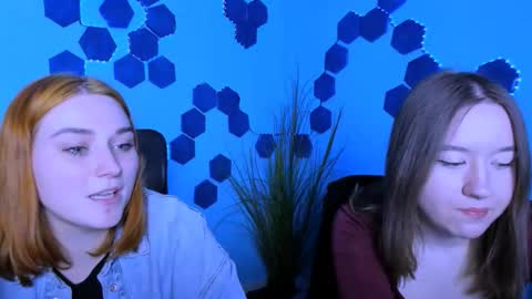 casey_meow_ online show from February 27, 2026, 9:42 am