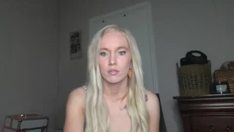 Casey Lakes online show from October 30, 2025, 11:27 pm