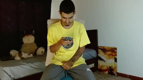 Snapshot of cash_master_san chatting on November 5, 2025, 5:35 pm Cash Master San online show from November 5, 2025, 5:35 pm