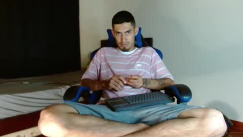 Snapshot of cash_master_san chatting on November 19, 2025, 11:27 pm Cash Master San online show from November 19, 2025, 11:27 pm