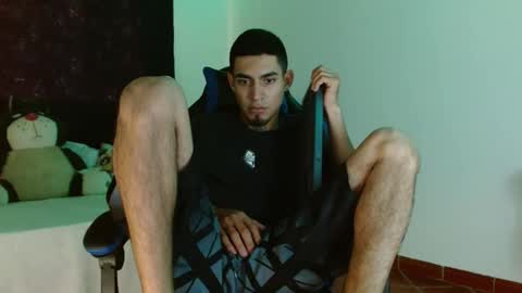 Snapshot of cash_master_san chatting on November 25, 2025, 8:20 pm Cash Master San online show from November 25, 2025, 8:20 pm