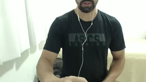 cashmastermuscle77 online show from December 16, 2024, 1:42 am
