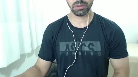 cashmastermuscle77 online show from December 20, 2024, 2:30 am