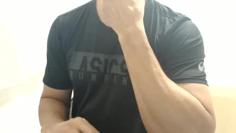cashmastermuscle77 online show from January 3, 2025, 11:35 am