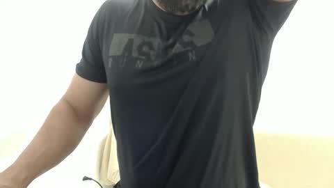 cashmastermuscle77 online show from November 12, 2025, 10:15 am