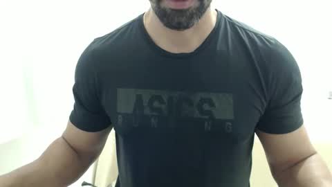 cashmastermuscle77 online show from June 2, 2026, 10:17 am
