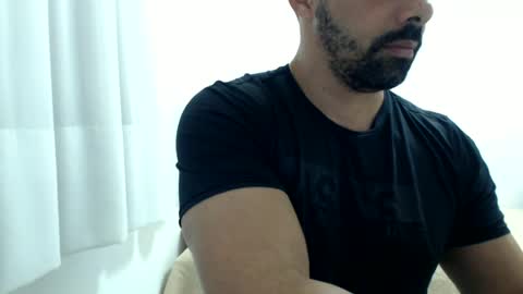 cashmastermuscle77 online show from June 18, 2026, 10:30 am