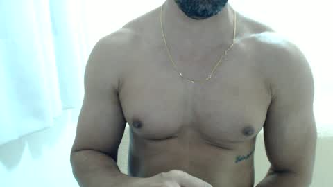 cashmastermuscle77 online show from July 4, 2026, 9:48 am