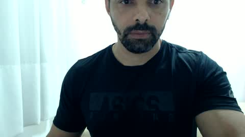 cashmastermuscle77 online show from July 6, 2026, 12:35 pm