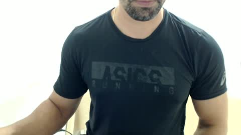 cashmastermuscle77 online show from July 9, 2026, 12:04 am