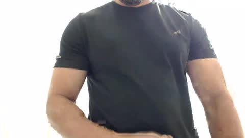 cashmastermuscle77 online show from July 14, 2026, 10:32 am