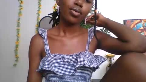 Snapshot of cashy_meal chatting on June 5, 2026, 9:15 am cashy_meal online show from June 5, 2026, 9:15 am