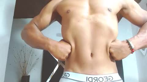 Snapshot of casike_978 chatting on September 24, 2025, 5:44 am Casike online show from September 24, 2025, 5:44 am