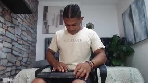 Snapshot of casike_978 chatting on October 29, 2025, 7:04 pm Casike online show from October 29, 2025, 7:04 pm