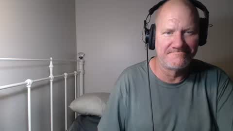 CasinoCam online show from April 24, 2026, 12:35 am
