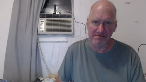 Snapshot of casinocam chatting on August 3, 2026, 2:10 am CasinoCam online show from August 3, 2026, 2:10 am